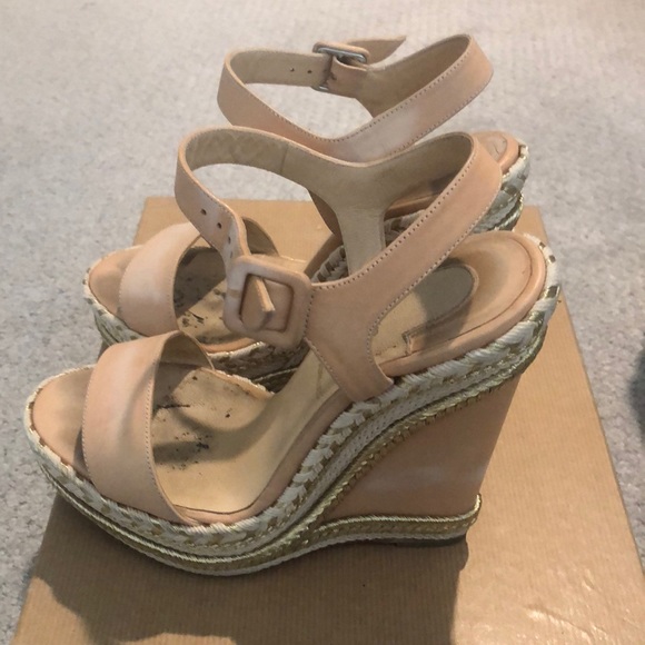 Christian Louboutin Nude Espadrilles - Picture 6 of 8